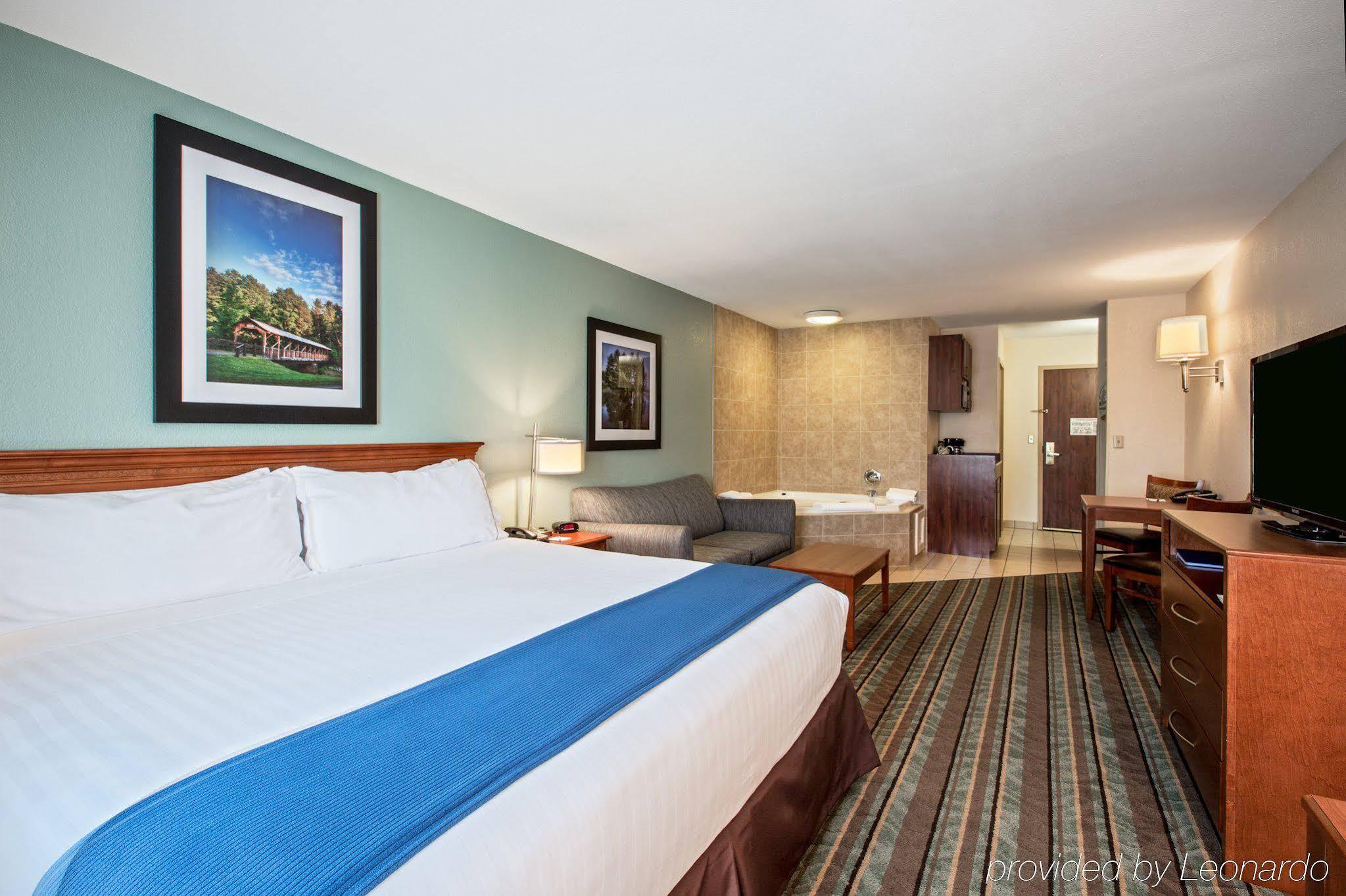 Holiday Inn Express & Suites Salamanca, An Ihg Hotel Luaran gambar